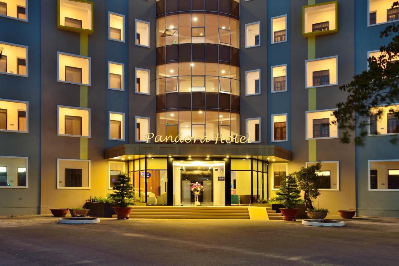 Pandora Saigon Hotel Ho-Chi-Minh-Stadt Exterior foto
